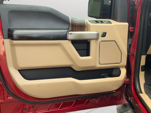 Used 2017 Ford F150 Lariat RWD image 19