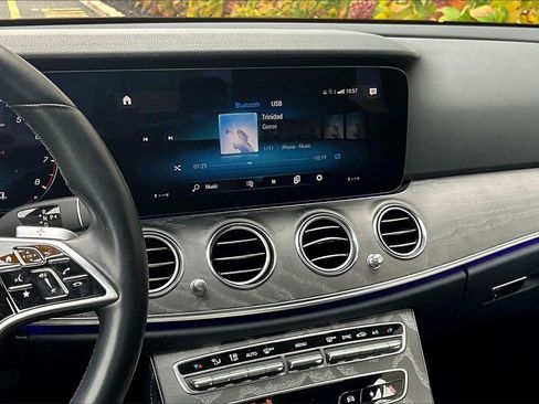 Certified 2021 Mercedes-Benz E 350 4MATIC Sedan image 6