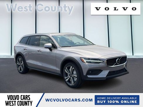 New 2026 Volvo V60 B5 Cross Country Plus w/ Protection Package Premier AWD/4WD image 1