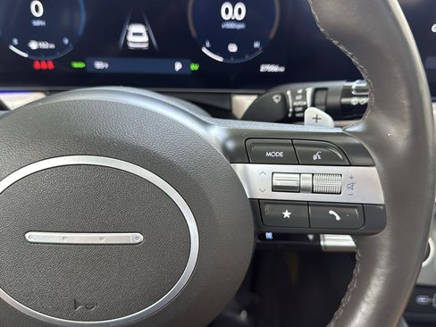 Used 2025 Hyundai Sonata Limited FWD image 18