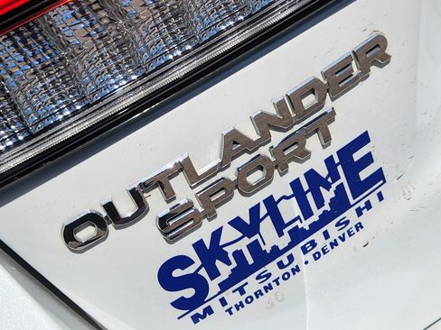 Used 2020 Mitsubishi Outlander Sport SE AWD/4WD image 8