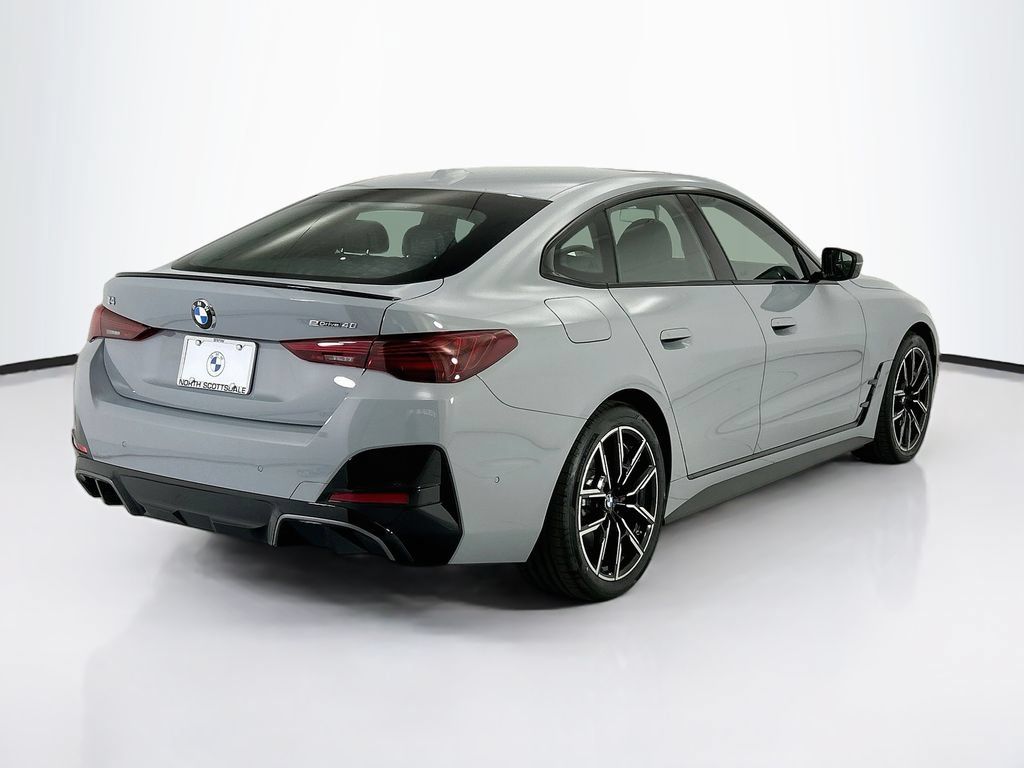 New 2026 BMW i4 eDrive40 w/ M Sport Package RWD image 5