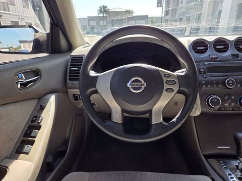 Used 2012 Nissan Altima 2.5 S FWD image 19