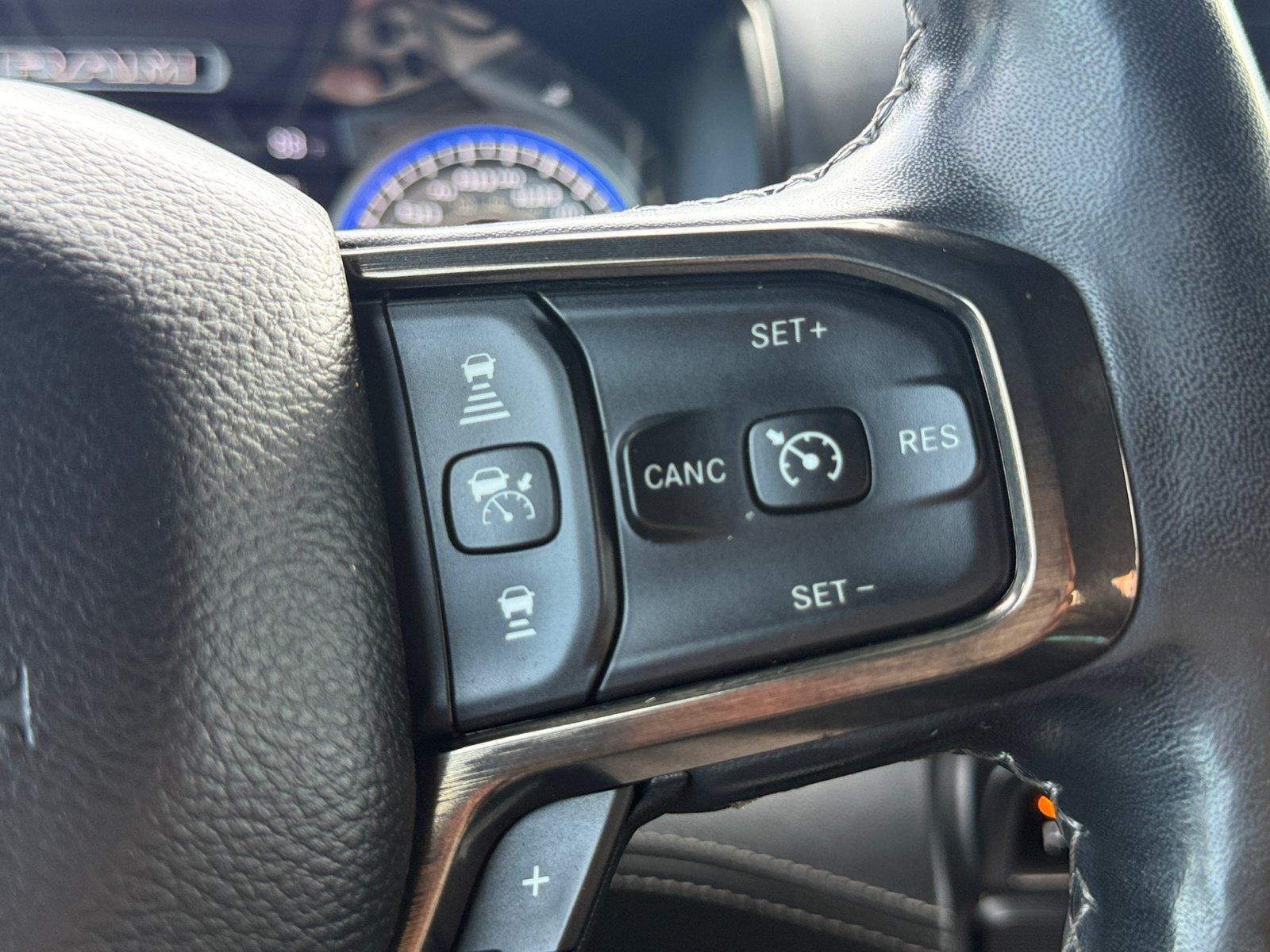 Used 2019 RAM 1500 Limited w/ Advanced Safety Group RWD image 20