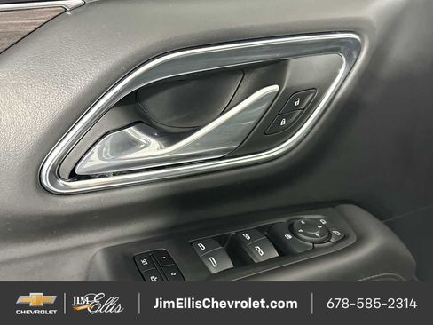 Certified 2024 Chevrolet Tahoe LT RWD image 18