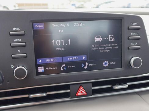 New 2026 Hyundai Elantra SEL Sport FWD image 3