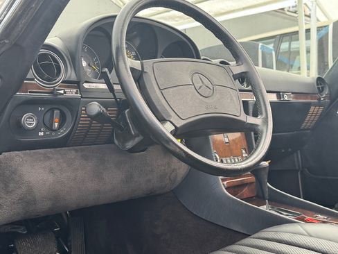 Used 1988 Mercedes-Benz 560 SL image 26