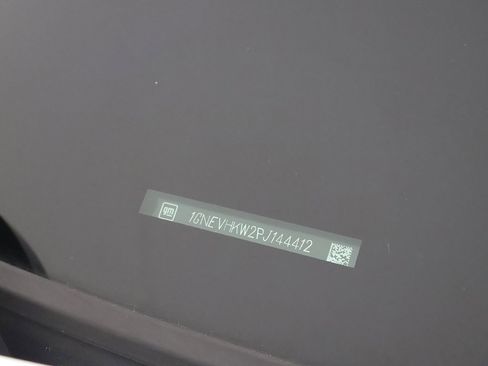 Used 2023 Chevrolet Traverse LT image 47