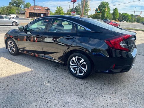 Used 2017 Honda Civic LX image 4