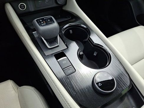 Used 2023 Nissan Rogue SL w/ SL Premium Package image 19