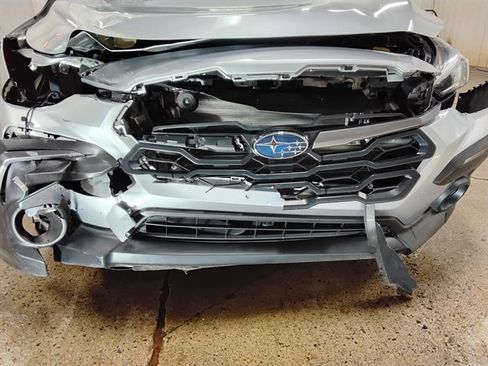 Used 2025 Subaru Crosstrek 2.5i Limited w/ Popular Package #4A image 19