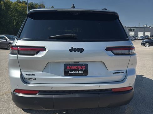 New 2025 Jeep Grand Cherokee L Limited w/ Luxury Tech Group II image 7