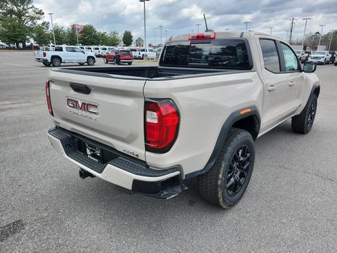 New 2026 GMC Canyon AT4 image 3