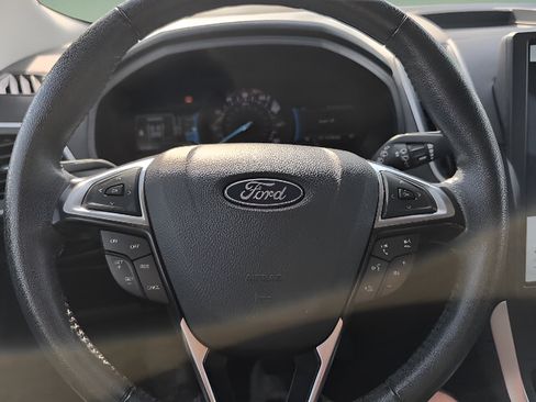 Used 2024 Ford Edge SEL AWD/4WD image 12