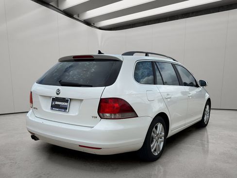 Used 2012 Volkswagen Jetta TDI FWD image 5