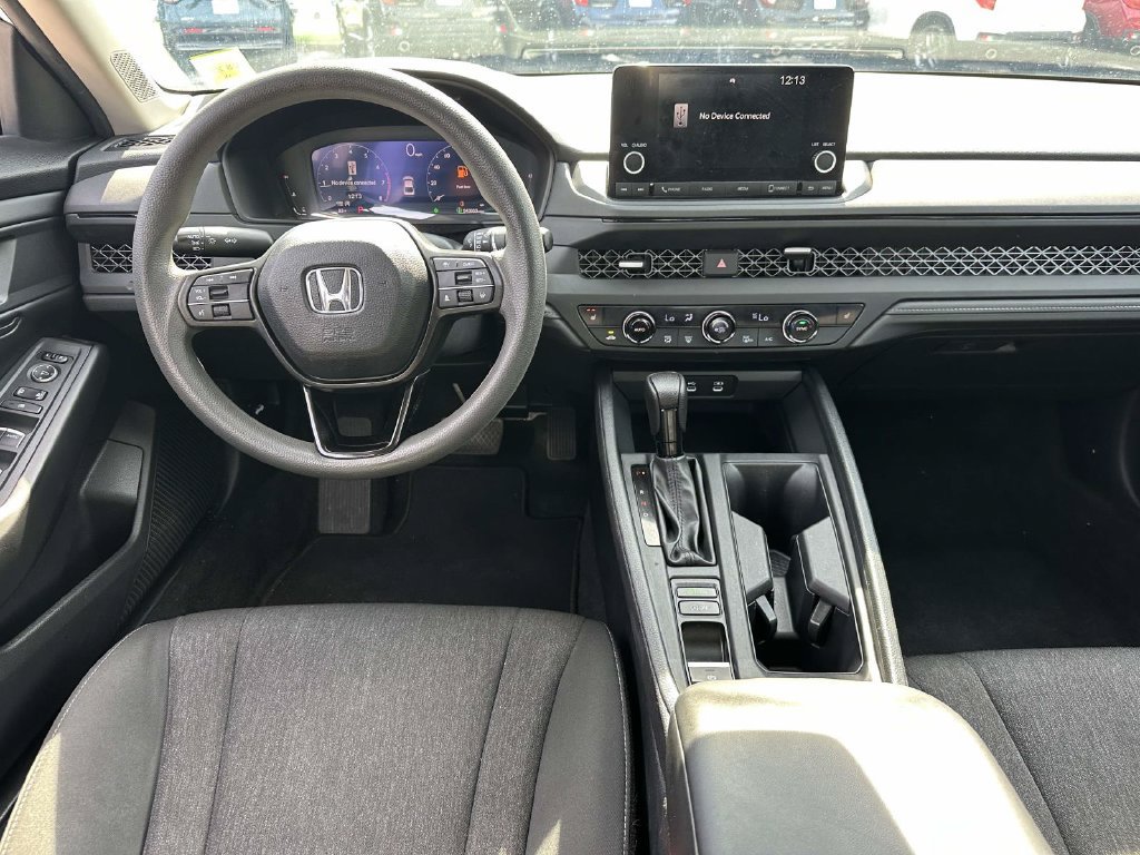Used 2023 Honda Accord EX image 11