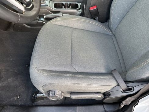 Used 2024 Jeep Wrangler Sport S image 19