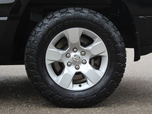 Used 2023 RAM 1500 Big Horn AWD/4WD image 27