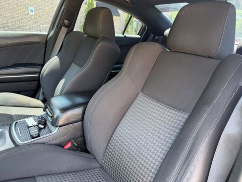 Used 2019 Dodge Charger GT RWD image 13