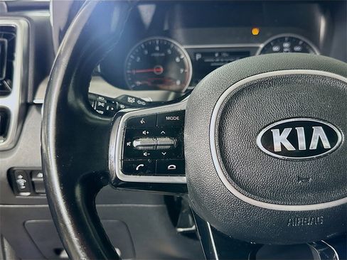 Used 2021 Kia Sorento SX image 21