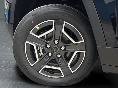 New 2026 Jeep Cherokee Limited AWD/4WD image 38