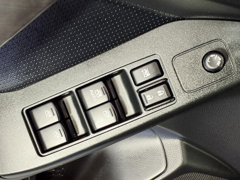 Used 2014 Subaru Forester 2.5i Limited w/ Popular Package #2 image 17