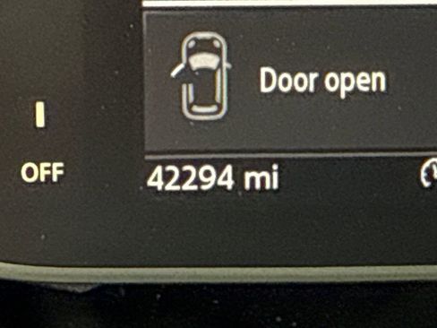 Used 2022 MINI Cooper Countryman S w/ Premium Package image 28