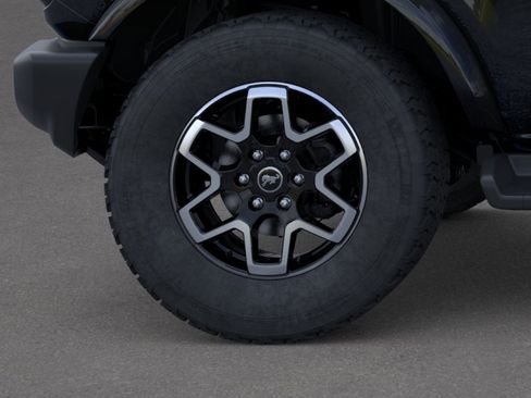 New 2025 Ford Bronco Outer Banks AWD/4WD image 21