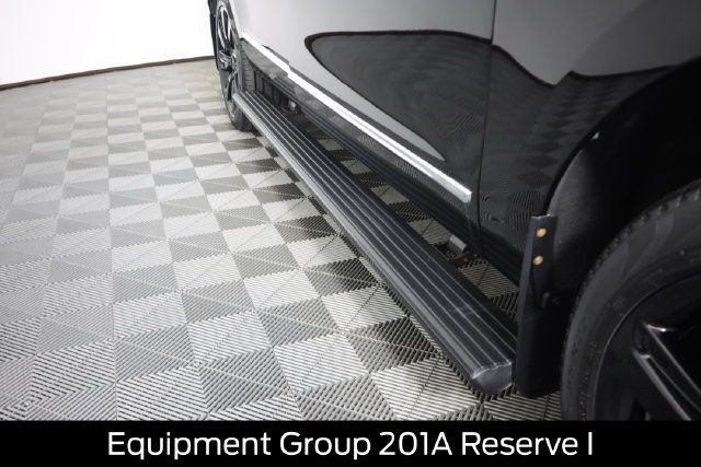 Used 2023 Lincoln Navigator L Reserve w/ Equipment Group 201A AWD/4WD image 16