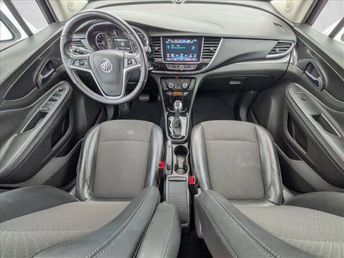 Used 2018 Buick Encore Preferred image 17