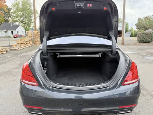 Used 2014 Mercedes-Benz S 550 Sedan image 40