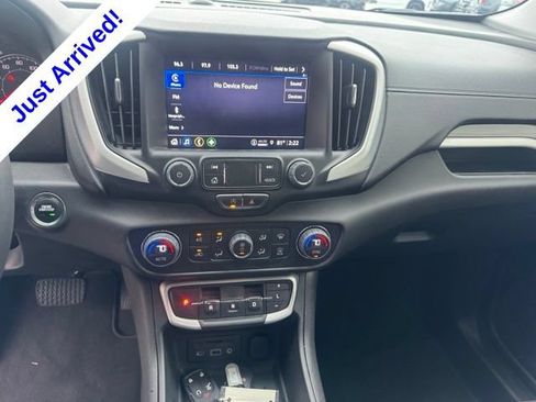Used 2024 GMC Terrain SLT w/ Elevation Edition FWD image 13
