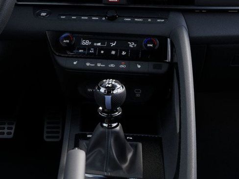 New 2026 Hyundai Elantra N image 16