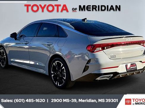 Used 2023 Kia K5 GT-Line image 2