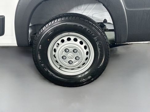 New 2026 RAM ProMaster 2500 w/ Cold Weather Group image 17