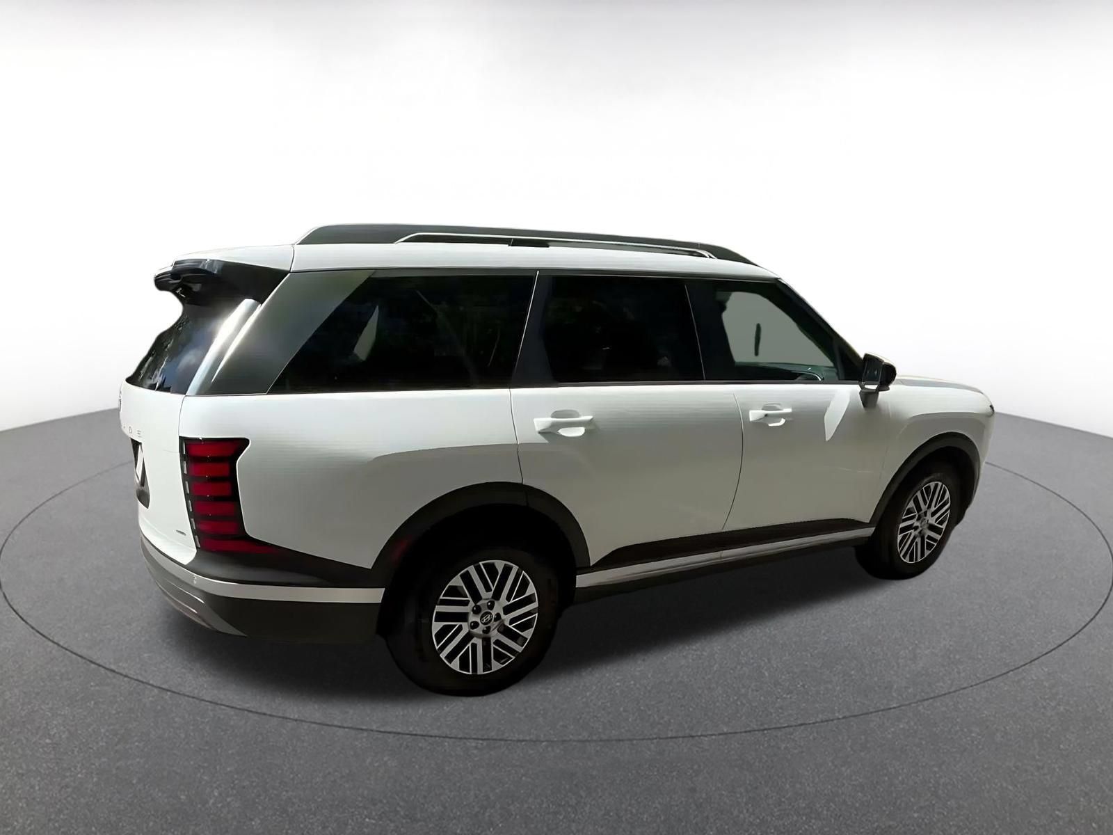 Used 2026 Hyundai Palisade SEL AWD/4WD image 13