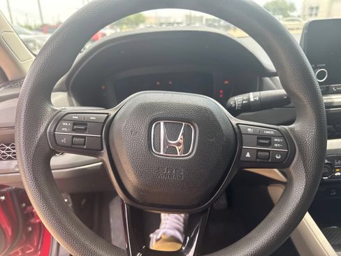 Used 2024 Honda Accord LX image 9