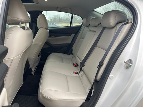 Used 2024 MAZDA MAZDA3 s image 14