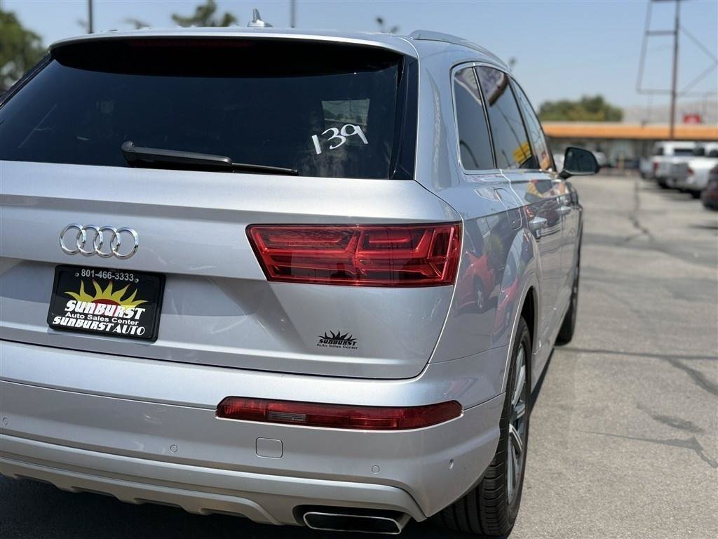 Used 2019 Audi Q7 2.0T Premium Plus w/ Premium Plus Package AWD/4WD image 17