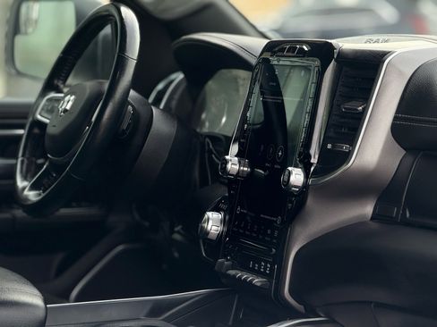 Used 2020 RAM 2500 Laramie w/ Night Edition image 12