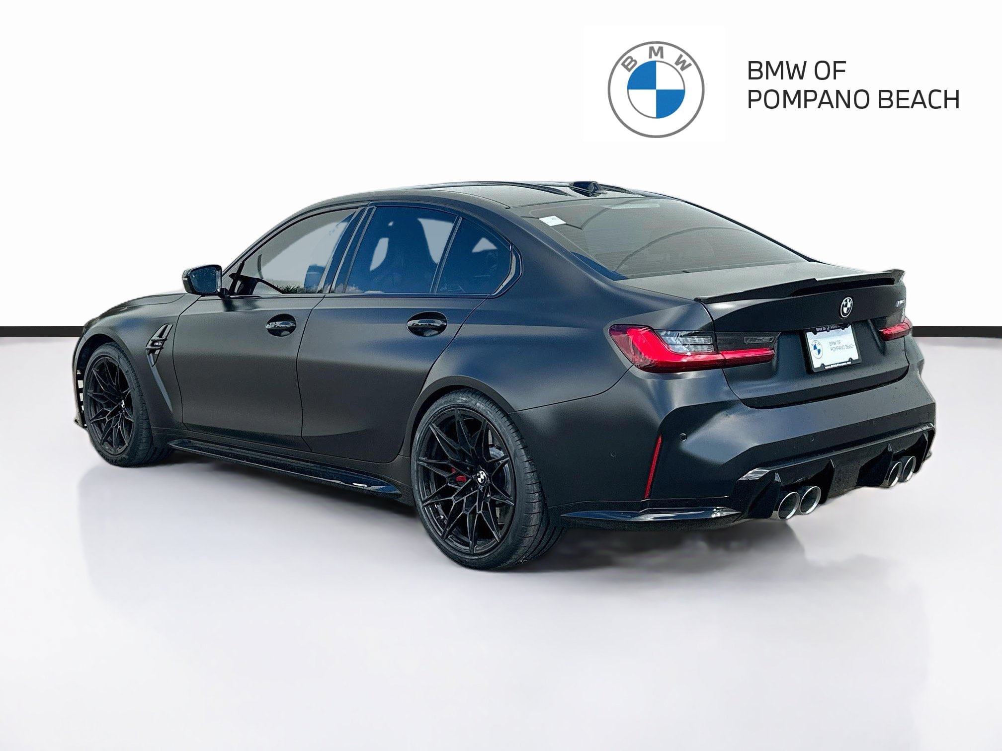 Used 2025 BMW M3 w/ Executive Package RWD image 5