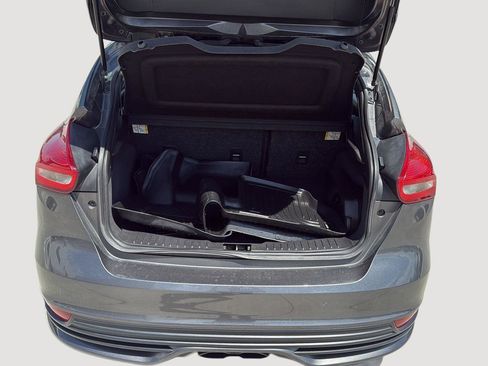 Used 2015 Ford Focus ST w/ Equipment Group 401A FWD image 10