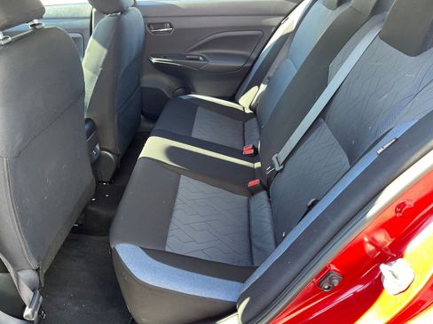 Used 2025 Nissan Versa SV image 22