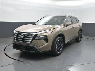 Used 2024 Nissan Rogue SV FWD video 1