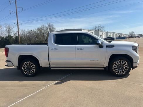 Used 2025 GMC Sierra 1500 Denali Ultimate AWD/4WD image 6