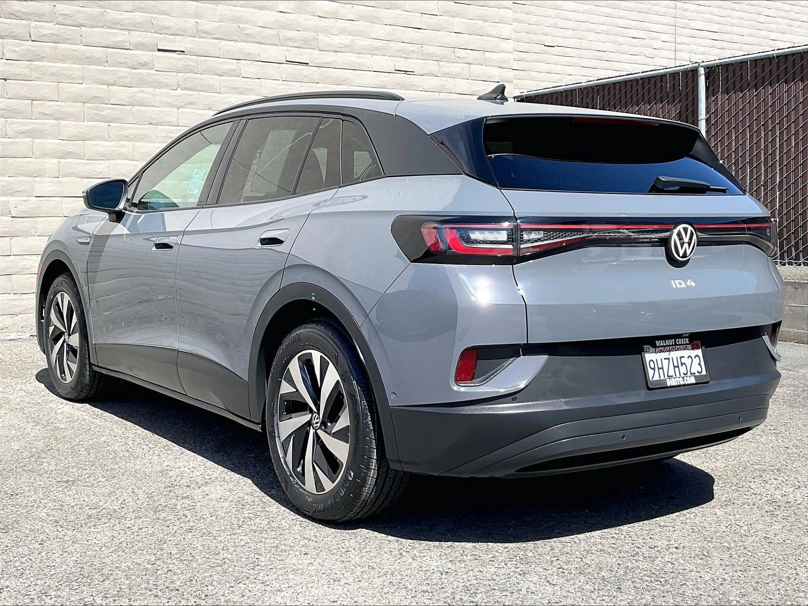 Certified 2023 Volkswagen ID.4 Pro RWD image 9
