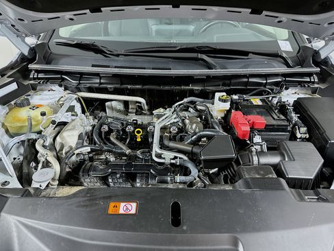 Used 2024 Mitsubishi Outlander SE image 34