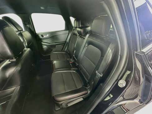 Used 2025 Ford Escape ST-Line FWD image 28