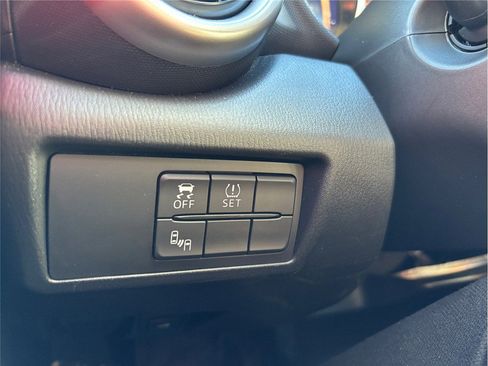 Used 2017 MAZDA MX-5 Miata RF Club image 28