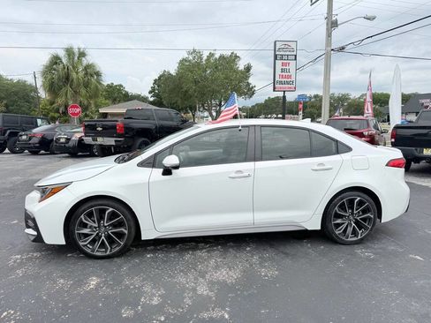 Used 2021 Toyota Corolla SE FWD image 4